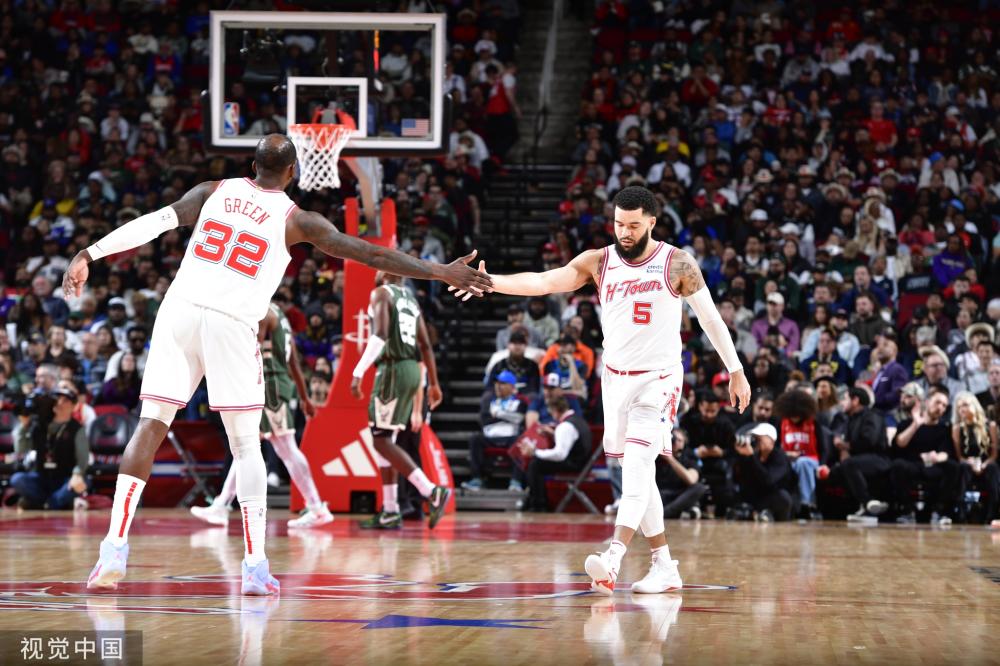 冷不防地接 冷不防地接