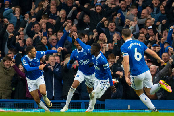 庫里同樣是 庫里同樣是